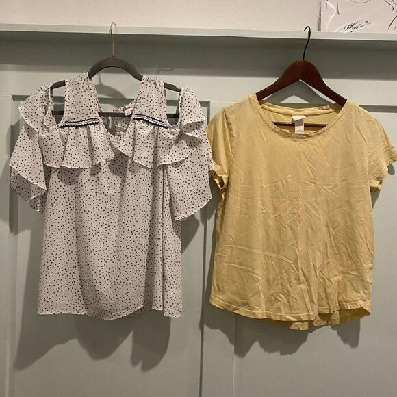 Bundle of Two Tops Women’s Small White Yellow Takara H&M Polka Dot Casual Career - Picture 1 of 16